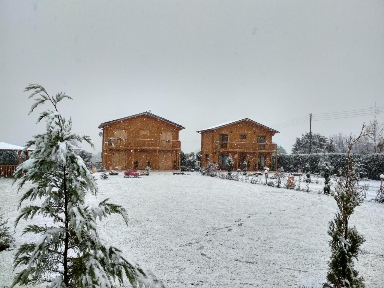 Kastor Chalets Ampelokipoi  Exterior foto
