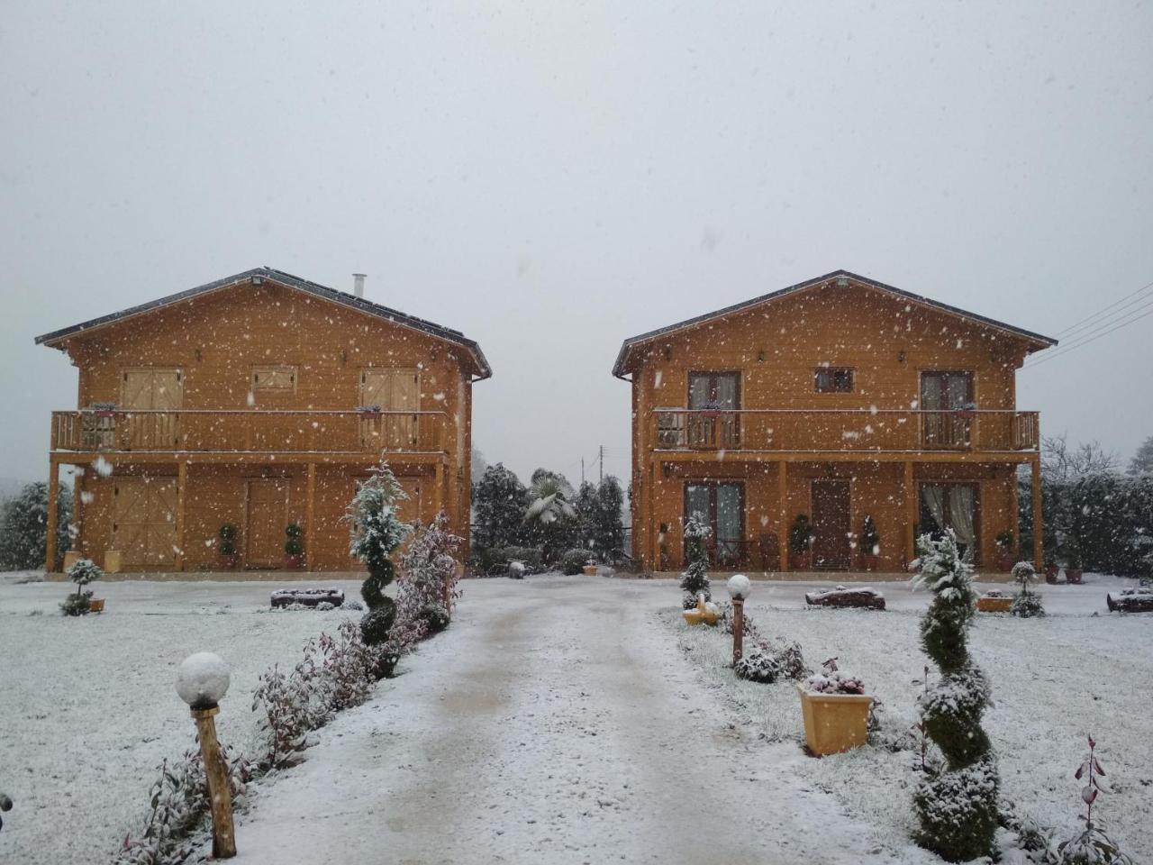 Kastor Chalets Ampelokipoi  Exterior foto